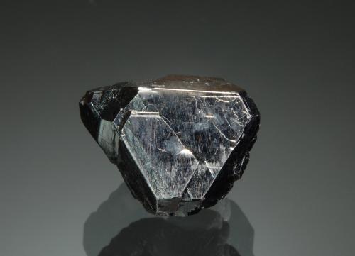 Carrollite<br />Mina Kamoya South II, Kamoya, Distrito Kambove, Cinturón de cobre de Katanga, Katanga (Shaba), República Democrática del Congo (Zaire)<br />1.5 x 1.8 cm<br /> (Author: crosstimber)