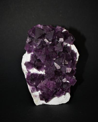 Fluorite<br />Mina De'an, Wushan, De'an, Prefectura Jiujiang, Provincia Jiangxi, China<br />85mm x 60mm x 30mm<br /> (Author: Philippe Durand)