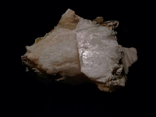 Microclina<br />Hachupa, Distrito Shigar, Gilgit-Baltistan (Áreas del Norte), Paquistán<br />Cristal principal: 10 x 6 x 6 cm<br /> (Autor: Josele)