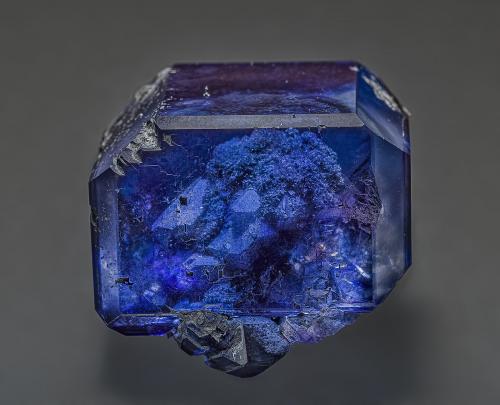 Fluorite<br />Yongchun, Prefectura Quanzhou, Provincia Fujian, China<br />3.6 x 3.1 cm<br /> (Author: am mizunaka)