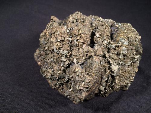 Chalcopyrite, Marcasite, Sphalerite<br />Distrito Tri-State, Condado Cherokee, Kansas, USA<br />85 mm x 75 mm x 55 mm<br /> (Author: Robert Seitz)