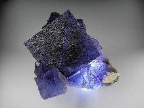 Fluorita<br />Mina Denton, nivel Rosiclare, Grupo Goose Creek Mine, Sub-Distrito Harris Creek, Condado Hardin, Illinois, USA<br />11 x 10 cm.<br /> (Autor: Antonio P. López)