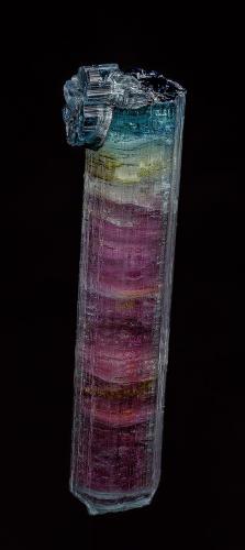 Elbaite<br />Mina Sapo, Ferruginha, Conselheiro Pena, Vale do Rio Doce, Minas Gerais, Brasil<br />5.0 x 1.4 cm<br /> (Author: am mizunaka)