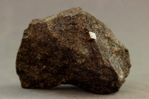 Cobaltita<br />Mina Oregon (Mina French), Hedley , División Osoyoos Mining, Columbia Británica, Canadá<br />55x40x40 mm<br /> (Autor: Juan Espino)