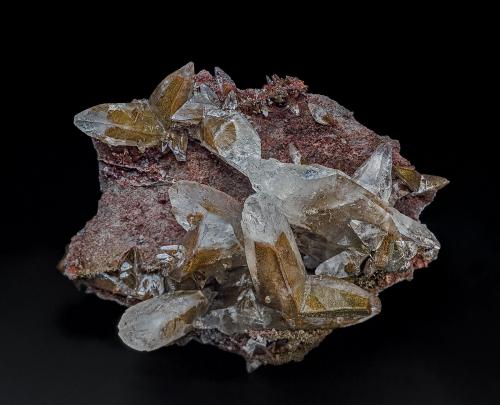 Calcite<br />Mina Leiping, Leiping, Guiyang, Prefectura Chenzhou, Provincia Hunan, China<br />13.0 x 10.2 cm<br /> (Author: am mizunaka)