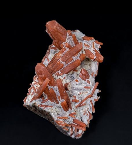 Quartz<br />Dalnegorsk, Distrito urbano Dalnegorsk, Primorsky Krai, Rusia<br />7.8 x 4.7 cm<br /> (Author: am mizunaka)