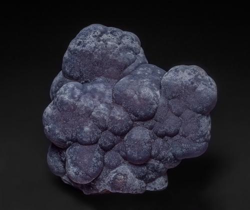 Fluorite<br />Distrito Canon City, Condado Fremont, Colorado, USA<br />6.1 x 6.2 cm<br /> (Author: am mizunaka)