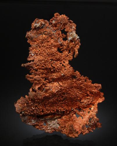 Copper<br />Minas Ray, Zona Scott Mountain, Distrito Mineral Creek, Montes Dripping Spring, Condado Pinal, Arizona, USA<br />2.8 x 8.7 x 12.4 cm<br /> (Author: crosstimber)