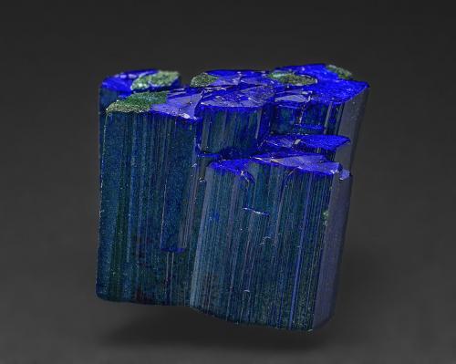 Azurite, Malachite<br />Mina Tsumeb, Tsumeb, Región Otjikoto, Namibia<br />3.0 x 2.8 cm<br /> (Author: am mizunaka)