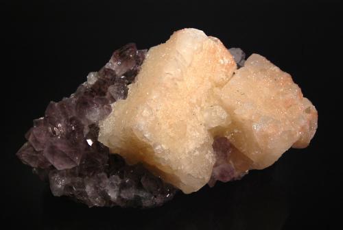 Calcite on Quartz (variety amethyst)<br />Ametista do Sul, Región Alto Uruguai, Rio Grande do Sul, Brasil<br />7.6 x 12.3 cm<br /> (Author: crosstimber)