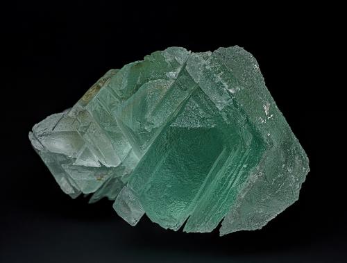 Fluorite<br />Mina William Wise, Westmoreland, Condado Cheshire, New Hampshire, USA<br />9.8 x 6.5 cm<br /> (Author: am mizunaka)