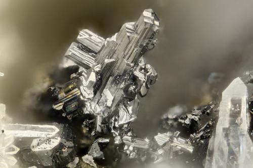 Diaphorite<br />Túnel Silver, Finca Van Silver, Arroyo Brandywine, Vancouver Mining Division, Isla de Vancouver, Columbia Británica, Canadá<br />FOV = 1.4 mm<br /> (Author: Doug)