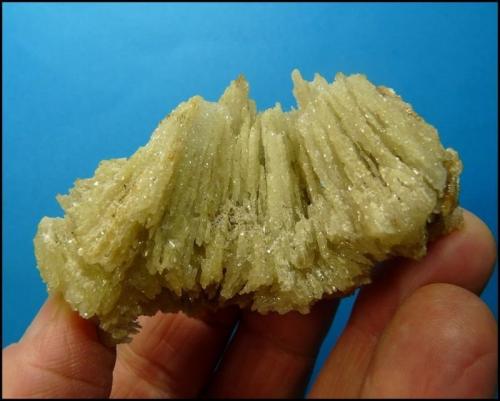 Calcite<br />Mina Tsumeb, Tsumeb, Región Otjikoto, Namibia<br />67 x 47 x 43 mm<br /> (Author: Pierre Joubert)