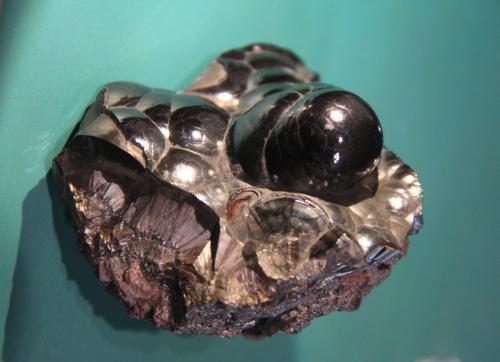 Hematite<br />Tadaout, Taouz, Provincia Er Rachidia, Región Drâa-Tafilalet, Marruecos<br />62mm x 55mm x 53mm<br /> (Author: Firmo Espinar)