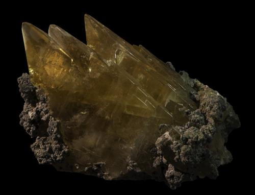 Calcite<br />Beez, Distrito Namur, Provincia Namur , Wallonia, Bélgica<br />70 x 45 x 50 mm<br /> (Author: Rob Schnerr)