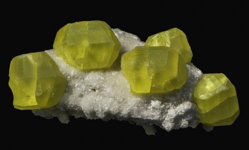 Sulphur<br />Mina Cozzo Disi, Casteltermini, Provincia Agrigento (Girgenti), Sicilia, Italia<br />76 x 46 x 40 mm<br /> (Author: Rob Schnerr)