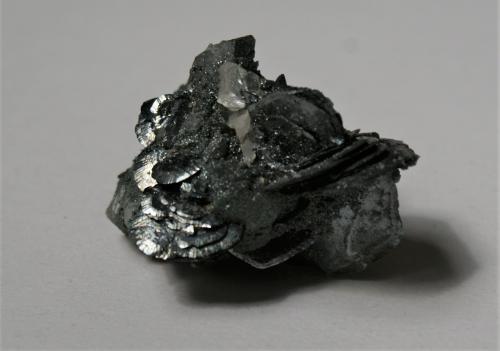 Hematite and 'Apatite'<br />Valle Tormiq, Distrito Baltistán, Gilgit-Baltistan (Áreas del Norte), Paquistán<br />45mm x 30mm x 30mm<br /> (Author: Philippe Durand)