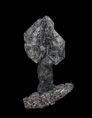 Quartz<br />Cantera Benchmark, St. Johnsville, Condado Montgomery, New York, USA<br />6.0 x 3.5 cm<br /> (Author: am mizunaka)