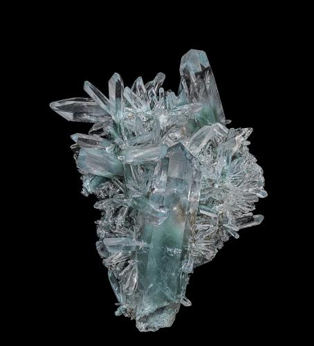 Quartz with Chlorite inclusion<br />Tamil Nadu, India<br />14.0 x 11.5 cm<br /> (Author: am mizunaka)