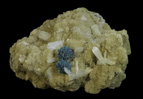 Cavansite<br />Canteras Wagholi, Wagholi, Distrito Pune (Distrito Poonah), Maharashtra, India<br />80 x 50 x 35<br /> (Author: Rob Schnerr)