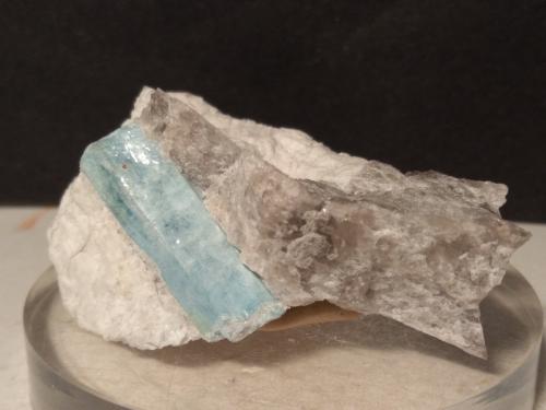 Beryl (variety aquamarine)<br />Alpe Rossaccio, Sondrio, Lombardía, Italia<br />57 x 36 mm<br /> (Author: Sante Celiberti)