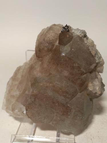 Anatase, Quartz, Chlorite (Group)<br />Glaciar Miage, Valle Veny, Macizo Monte Bianco (Macizo Mont Blanc), Courmayeur, Valle de Aosta (Val d'Aosta), Italia<br />76 x 74 mm<br /> (Author: Sante Celiberti)