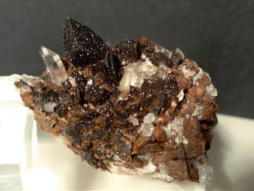 Siderite, Quartz<br />Monte Cabianca, Carona, Valle Brembana, Provincia Bergamo, Lombardía / Lombardia, Italia<br />44 x 32 mm<br /> (Author: Sante Celiberti)