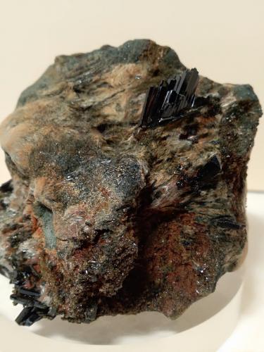 Epidote, Diopside, Clinochlore<br />Valle Antrona, Valle Ossola, Verbania, Provincia Verbano-Cusio-Ossola, Piamonte (Piemonte), Italia<br />65 x 56 mm<br /> (Author: Sante Celiberti)