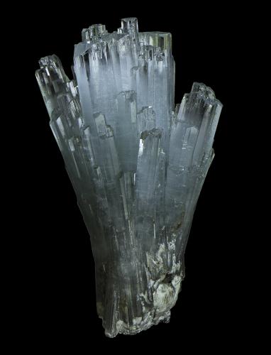 Beryl (variety Aquamarine)<br />Bergsig Farm 167 (Hohenstein), Omaruru, Región Erongo, Namibia<br />30 x 22 x 20 mm<br /> (Author: Rob Schnerr)