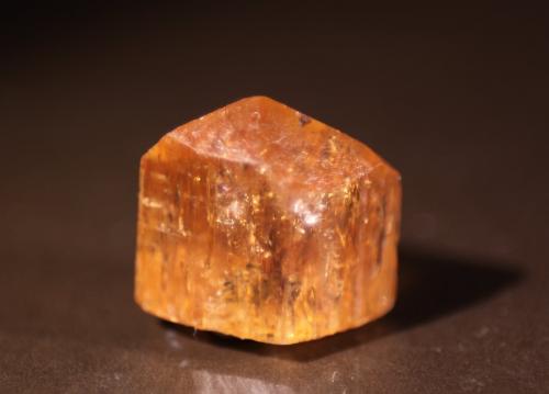 Topaz<br />Brasil<br />11mm x 10mm x 8mm<br /> (Author: Firmo Espinar)