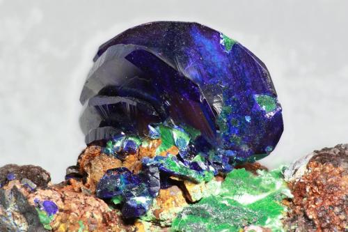 Azurita<br />Mina Liufengshan, Distrito Guichi, Prefectura Chizhou, Provincia Anhui, China<br />cristal 20mm<br /> (Autor: Ramon A  Lopez Garcia)