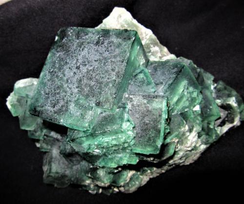 Fluorite<br />Mandrosonoro, Distrito Ambatofinandrahana, Región Amoron'i Mania, Provincia Fianarantsoa, Madagascar<br />15x9x12 cm<br /> (Author: Joseph DOliveira)