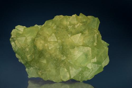 Fluorite<br />Cantera Hirschau, Böckstein, Bad Gastein, St. Johann im Pongau, Hohe Tauern, Salzburgo/Salzburg, Austria<br />9 x 6 cm<br /> (Author: Gerhard Brandstetter)