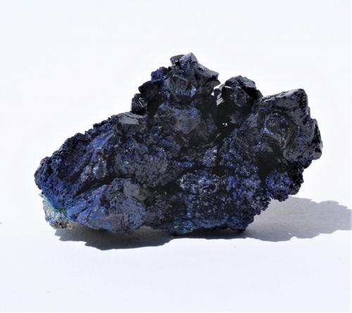 Azurite<br />Bou Bekker, Distrito Touissit, Provincia Jerada, Región Oriental, Marruecos<br />60mm x 40mm x 30mm<br /> (Author: Philippe Durand)