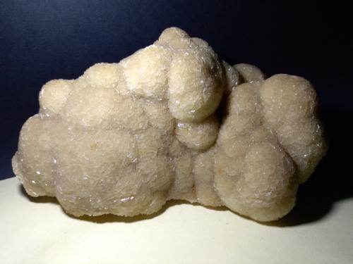 Calcite<br />Campiglia Marittima, Campigliese, Provincia Livorno, Toscana, Italia<br />26 x 16 cm<br /> (Author: Sante Celiberti)