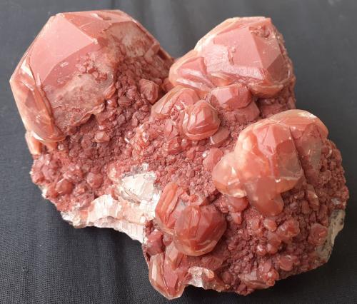 Calcite<br />Mina Tonglüshan, Edong, Daye, Prefectura Huangshi, Provincia Hubei, China<br />12 x 9 cm<br /> (Author: Volkmar Stingl)