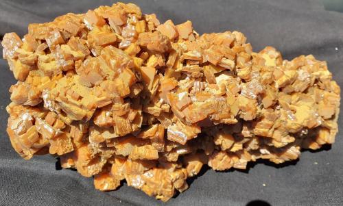 Wulfenite<br />Mina Helena, Crna (Schwarzenbach), Municipio Meica, Región Carintia, Eslovenia<br />17 x 10 cm<br /> (Author: Volkmar Stingl)