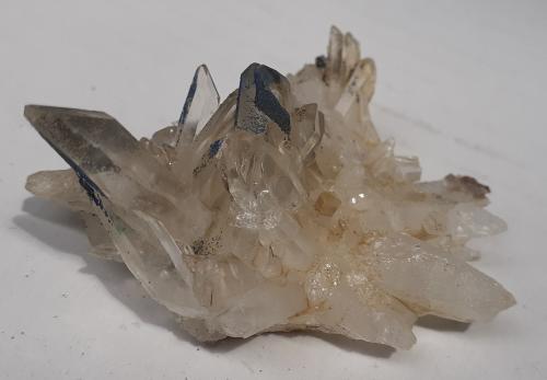 Quartz, Azurite<br />Wattener Lizum, Wattens, Distrito Innsbruck Land, Tirol Norte, Tirol, Austria<br />6 x 4,5 cm<br /> (Author: Volkmar Stingl)