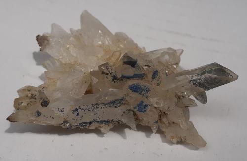 Quartz, Azurite<br />Wattener Lizum, Wattens, Distrito Innsbruck Land, Tirol Norte, Tirol, Austria<br />6 x 4,5 cm<br /> (Author: Volkmar Stingl)