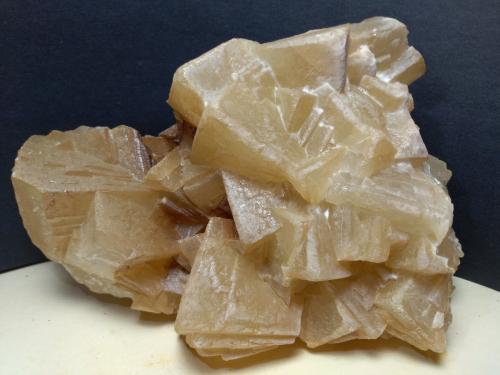 Calcite<br />Campiglia Marittima, Campigliese, Provincia Livorno, Toscana, Italia<br />18 x 12 cm<br /> (Author: Sante Celiberti)