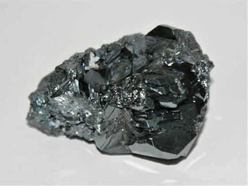 Hematite<br />Isla de Elba, Provincia Livorno, Toscana, Italia<br />7 cm<br /> (Author: Philippe Durand)