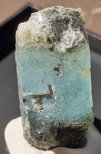 Beryl (variety Aquamarine)<br />Sedl, Valle Habach, Hohe Tauern, Salzburgo/Salzburg, Austria<br />2,5 x 1,3 cm<br /> (Author: Volkmar Stingl)