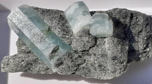 Beryl (variety aquamarine)<br />Sedl, Valle Habach, Hohe Tauern, Salzburgo/Salzburg, Austria<br />4 x 2 cm<br /> (Author: Volkmar Stingl)