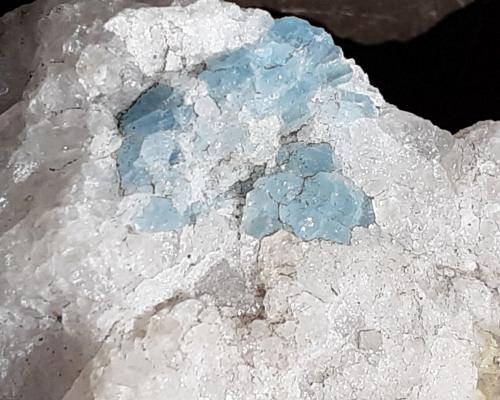 Beryl (variety aquamarine)<br />Woisgenscharte, Mallnitz, Spittal an der Drau, Hohe Tauern, Carintia/Kärnten, Austria<br />Crystal size 6 mm<br /> (Author: Volkmar Stingl)