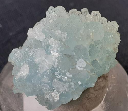 Beryl (variety aquamarine)<br />Dassu, Valle Braldu, Distrito Shigar, Gilgit-Baltistan (Áreas del Norte), Paquistán<br />2,5 x 2 cm<br /> (Author: Volkmar Stingl)