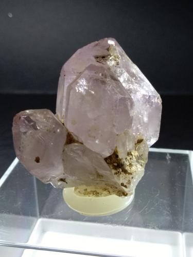 Quartz (variety amethyst)<br />Valle Leventina, Leventina, Ticino (Tessin), Suiza<br />50 x 50 mm<br /> (Author: Sante Celiberti)