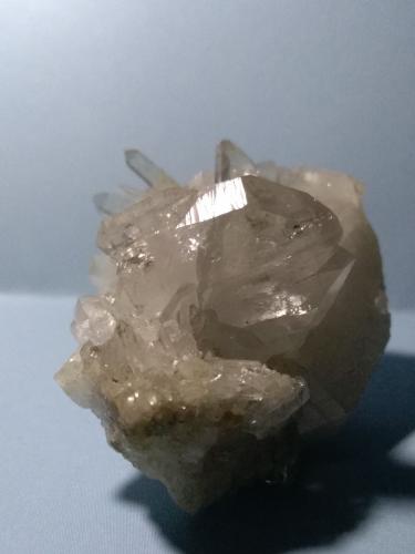 Quartz (variety gwindel)<br />Zona Grimsel, Valle Hasli, Berna, Suiza<br />48 x 44 mm<br /> (Author: Sante Celiberti)