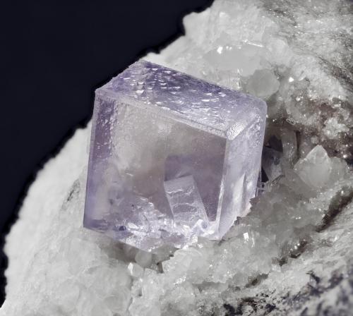 Fluorite<br />Cantera Llamas, filón Obdulia, zona Minera Caravia, Las Cabañas, Duyos, Caravia, Comarca Oriente, Principado de Asturias (Asturias), España<br />Specimen size: 8.1 × 4.8 × 6.4 cm / main crystal size: 1.9 × 1.8 cm<br /> (Author: Jordi Fabre)