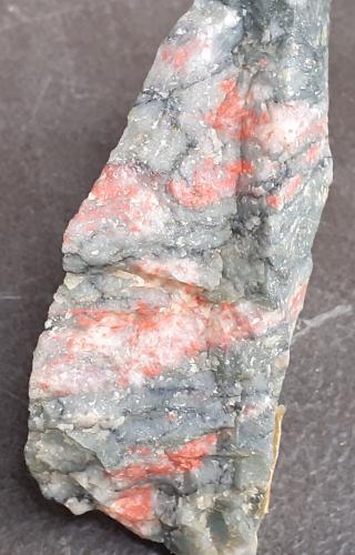 Cinnabar<br />Turracher Höhe, Reichenau, Distrito Feldkirchen, Carintia/Kärnten, Austria<br />7 x 3 cm<br /> (Author: Volkmar Stingl)