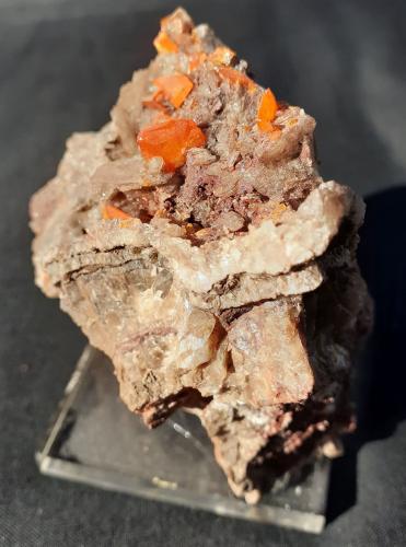 Wulfenite<br />Mina Pure Potential, Distrito Silver, Montes Trigo, Condado La Paz, Arizona, USA<br />7 x 6 cm<br /> (Author: Volkmar Stingl)